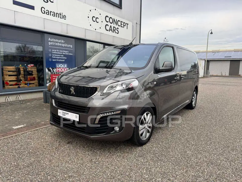 2019 Peugeot Traveller