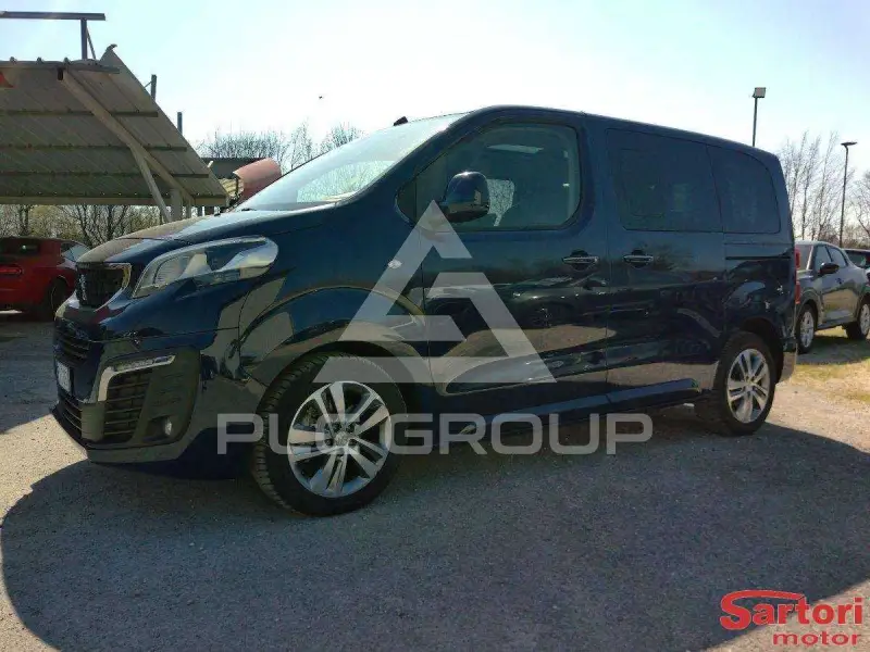 2019 Peugeot Traveller