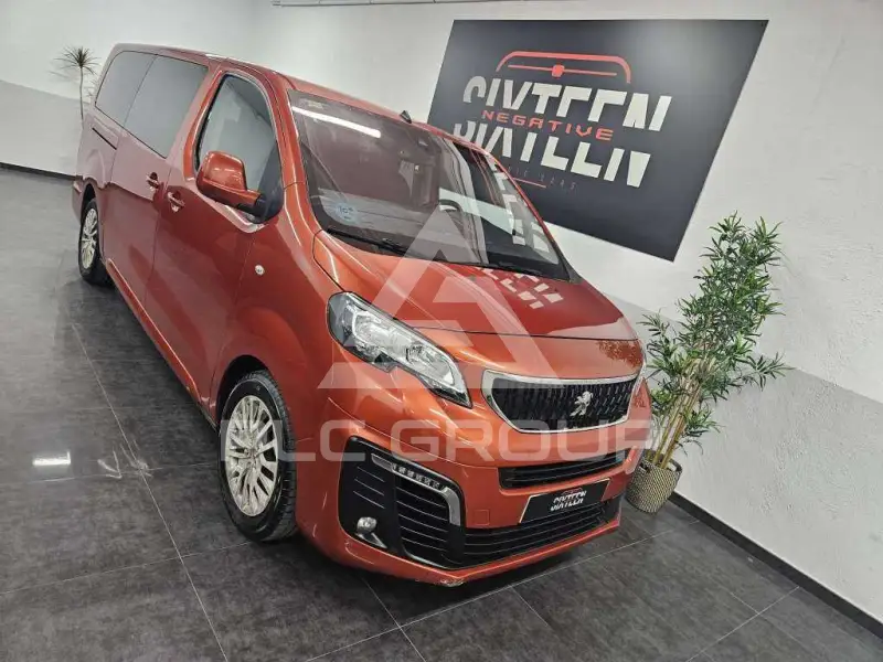 2019 Peugeot Traveller