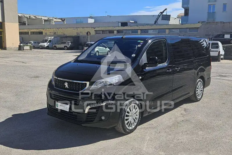 2019 Peugeot Traveller