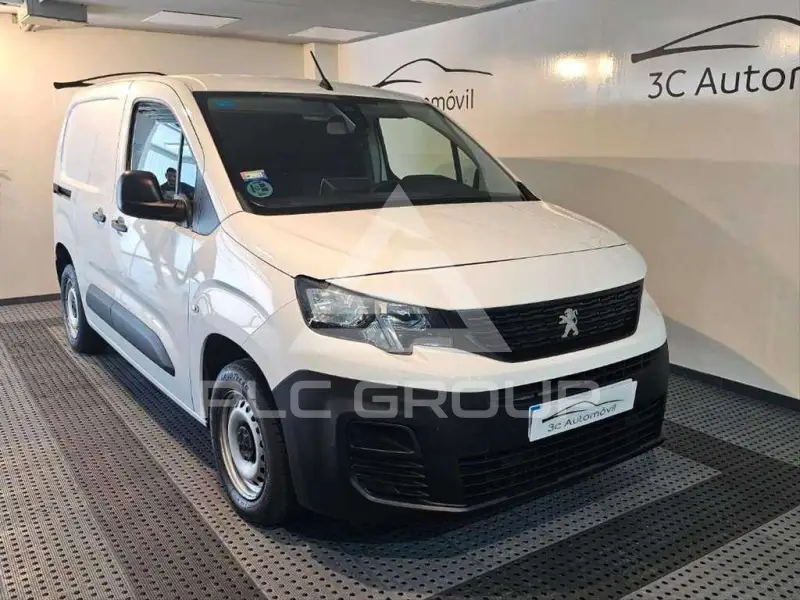 2019 Peugeot Partner