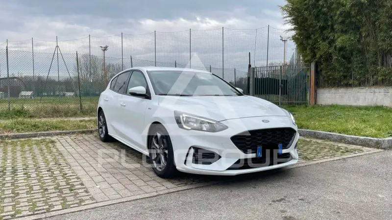 2019 Ford FOCUS