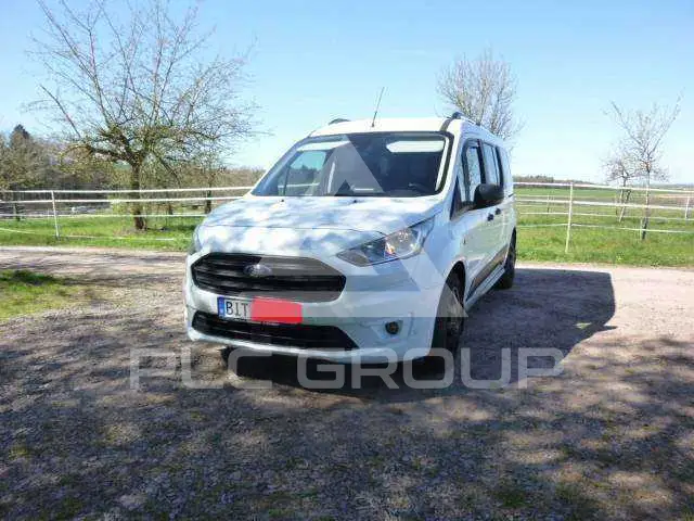 2019 Ford Tourneo