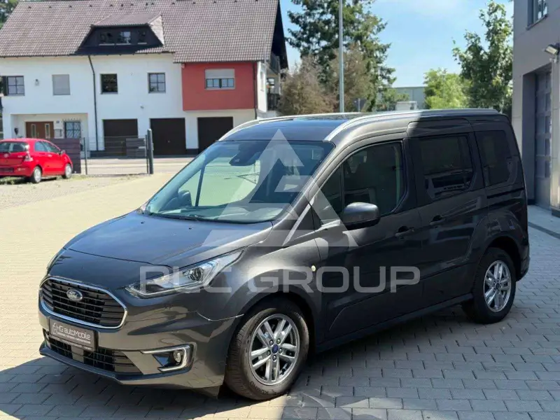 2019 Ford Tourneo