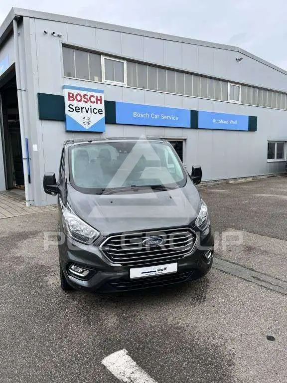 2019 Ford Tourneo