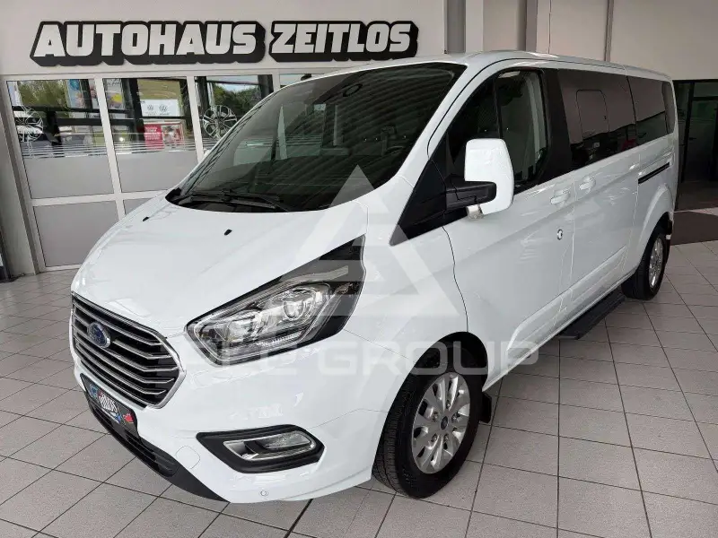 2019 Ford Tourneo
