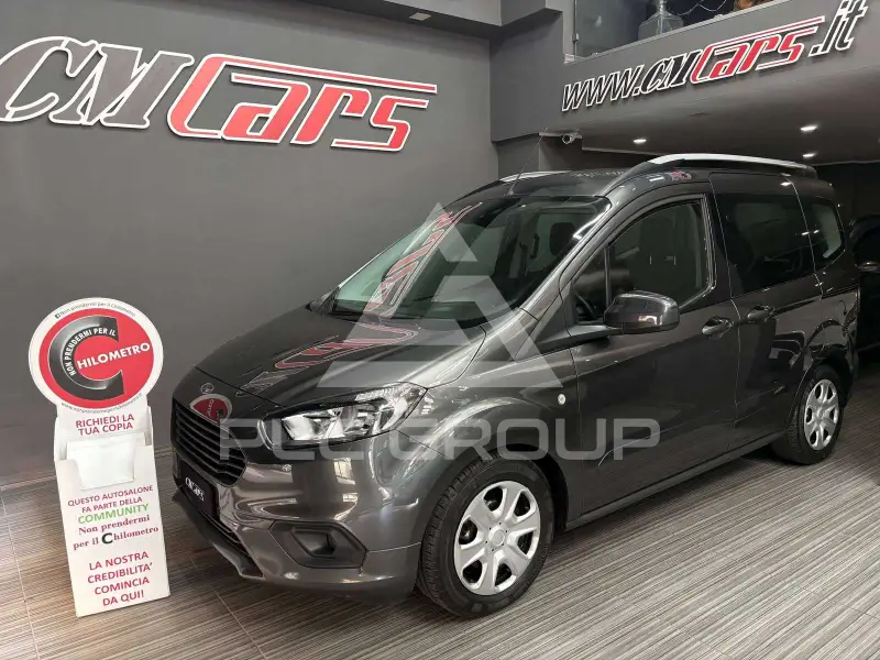 2019 Ford Tourneo