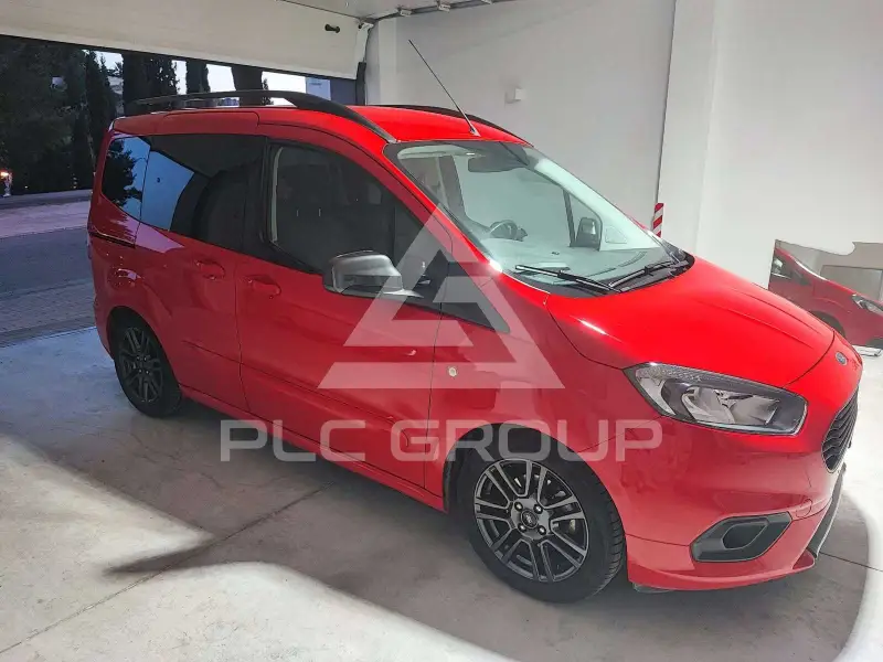 2019 Ford Tourneo