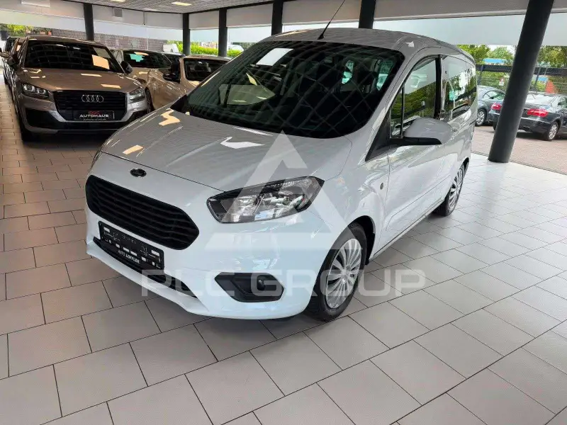 2019 Ford Tourneo