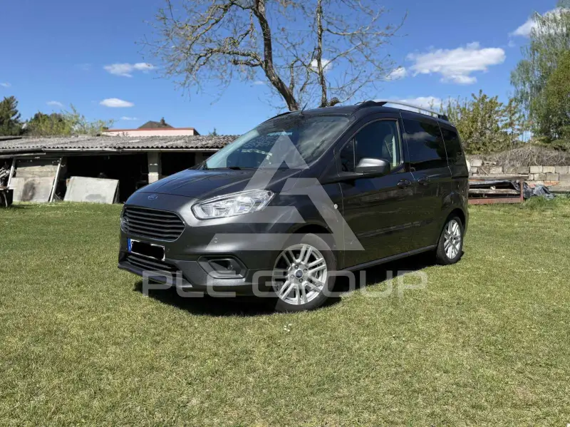 2019 Ford Tourneo
