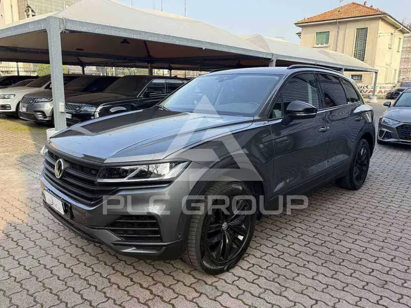 2019 Volkswagen Touareg