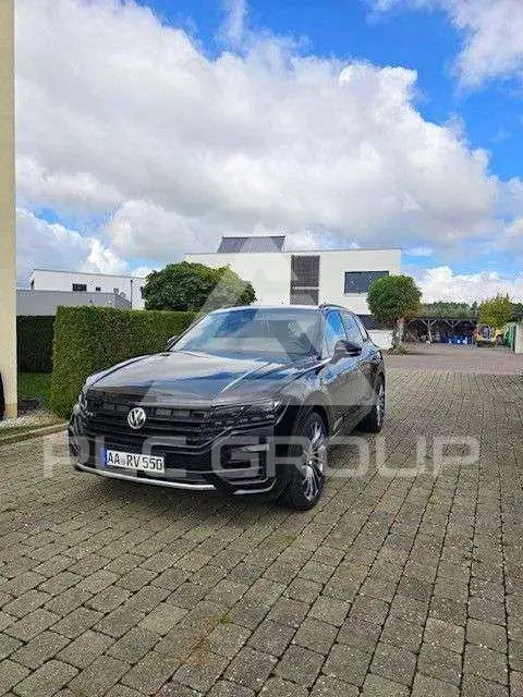 2019 Volkswagen Touareg