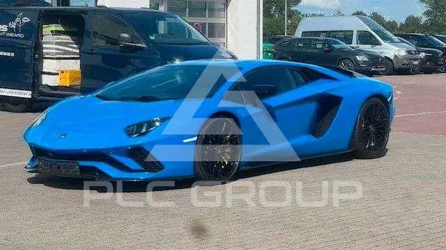 2017 Lamborghini Aventador