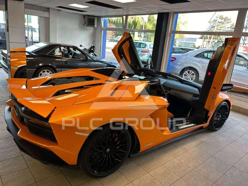 2019 Lamborghini Aventador