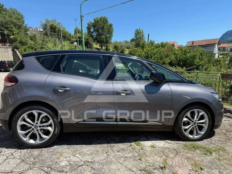 2019 Renault Scenic