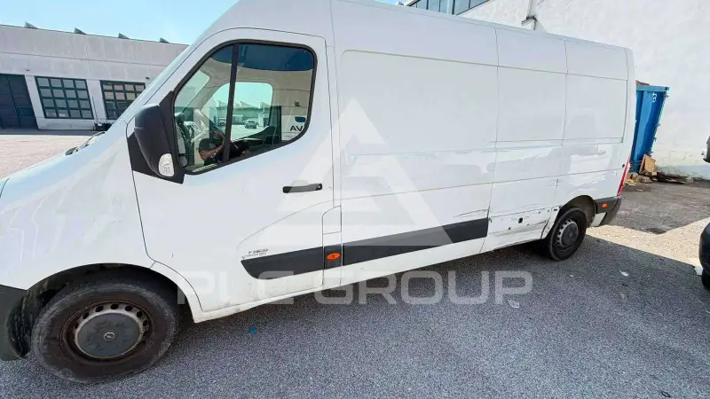 2019 Opel Movano