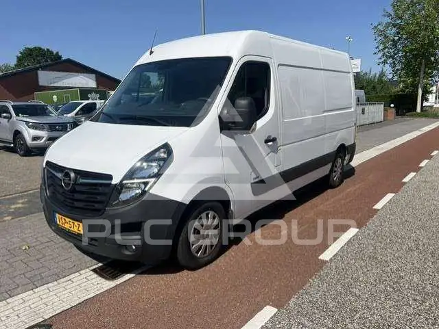 2019 Opel Movano