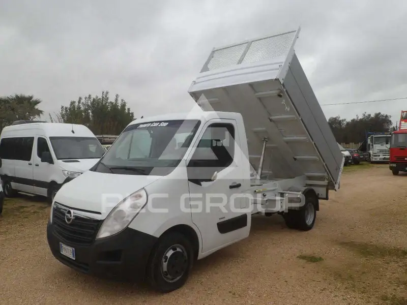 2019 Opel Movano