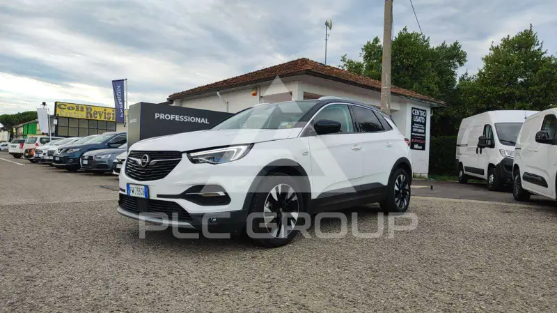 2019 Opel GrandlandX