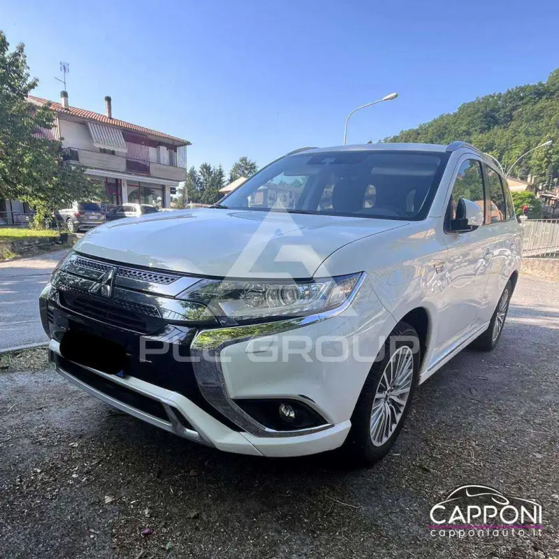 2020 Mitsubishi OUTLANDER