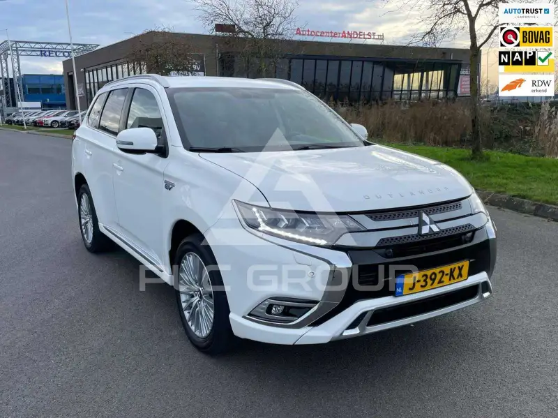 2020 Mitsubishi OUTLANDER