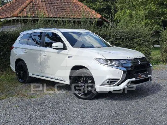 2020 Mitsubishi OUTLANDER