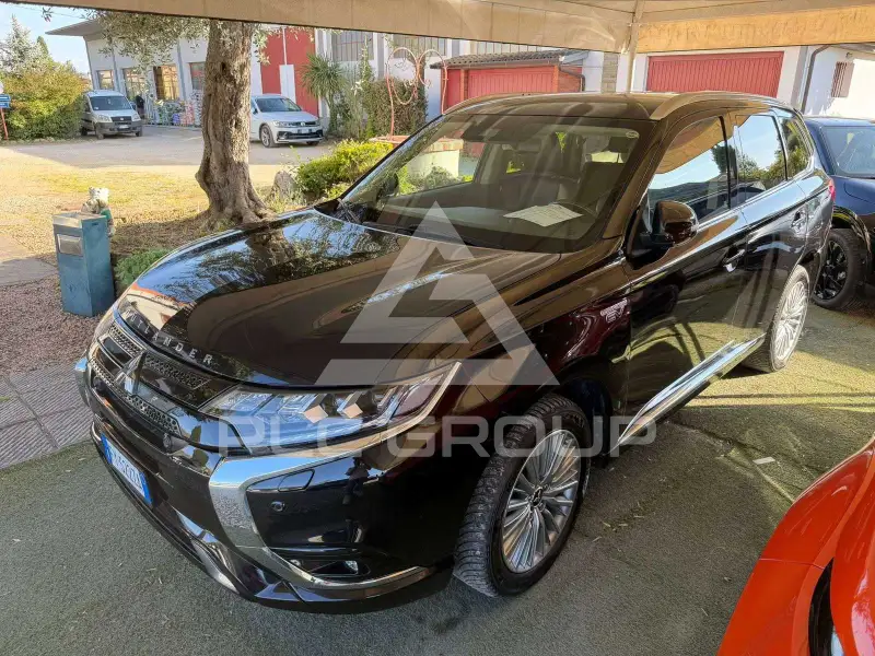 2020 Mitsubishi OUTLANDER