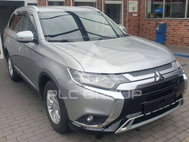 2020 Mitsubishi OUTLANDER