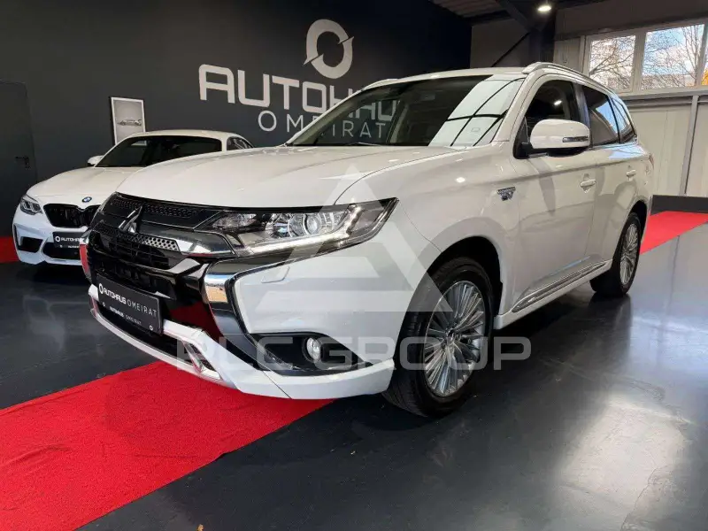 2020 Mitsubishi OUTLANDER
