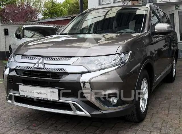 2020 Mitsubishi OUTLANDER