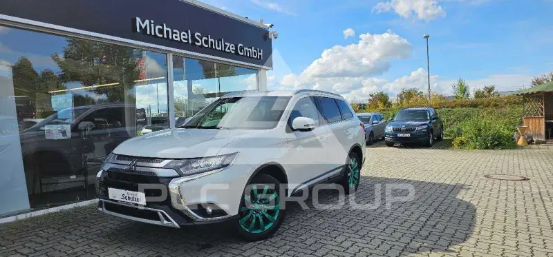2020 Mitsubishi OUTLANDER