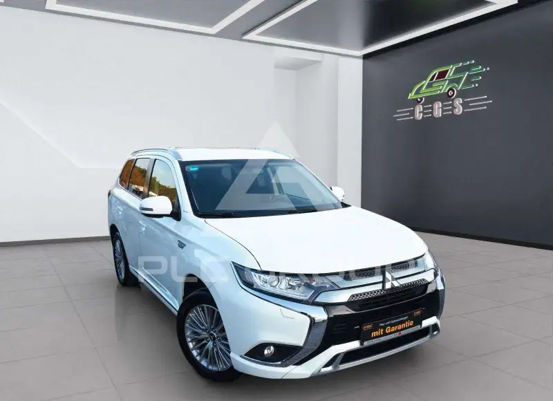 2020 Mitsubishi OUTLANDER