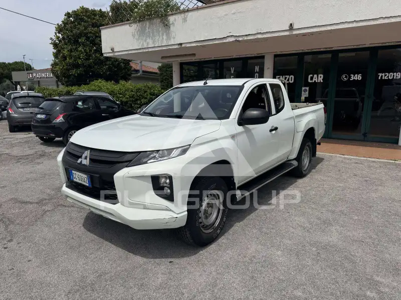 2020 Mitsubishi L200