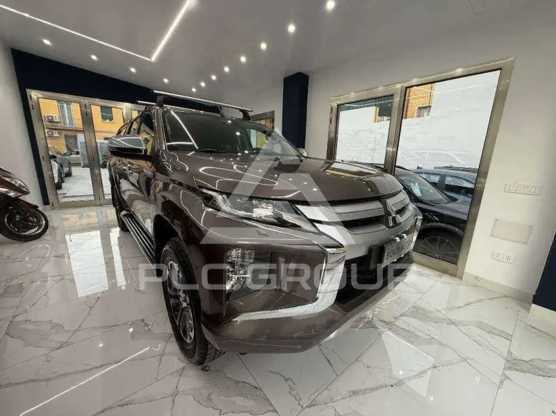 2020 Mitsubishi L200