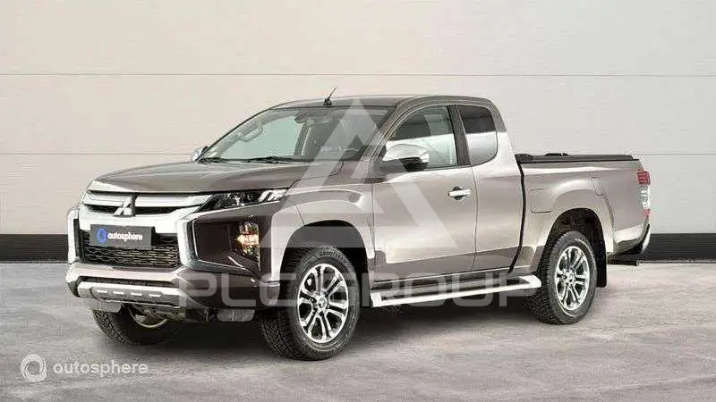 2020 Mitsubishi L200