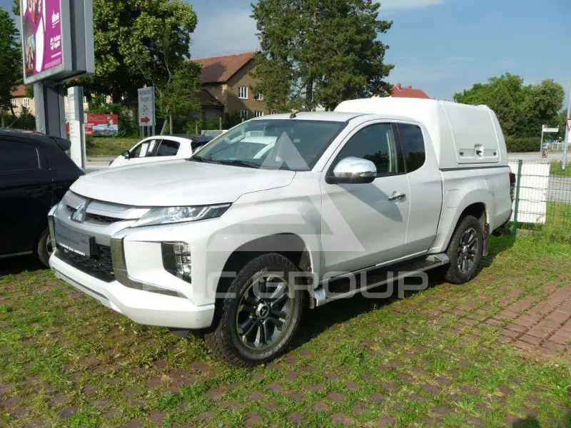 2020 Mitsubishi L200