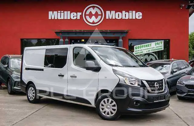 2020 Nissan NV 300