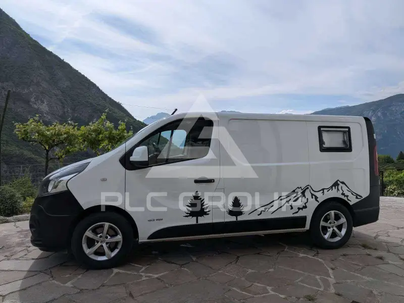 2020 Nissan NV 300