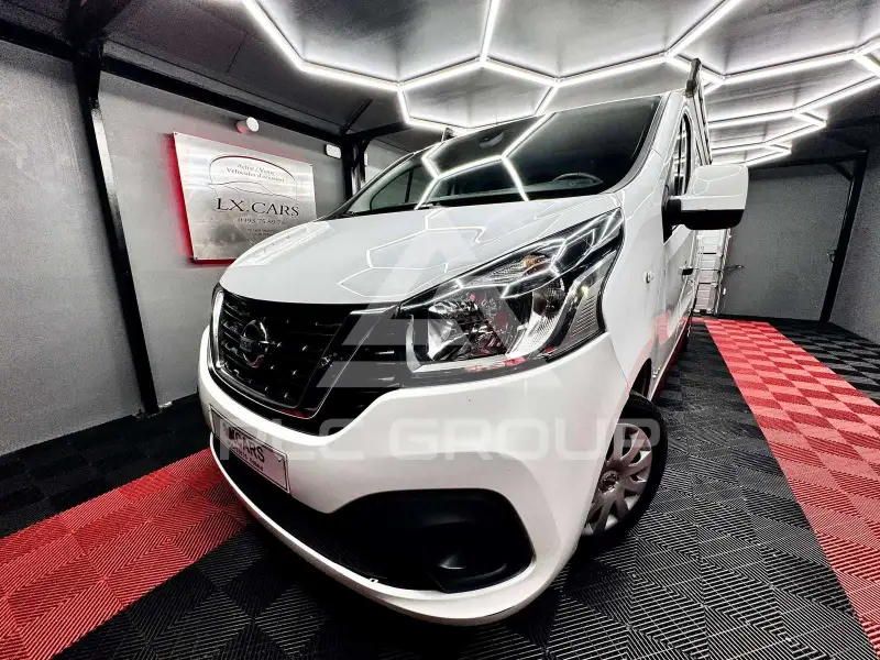 2020 Nissan NV 300
