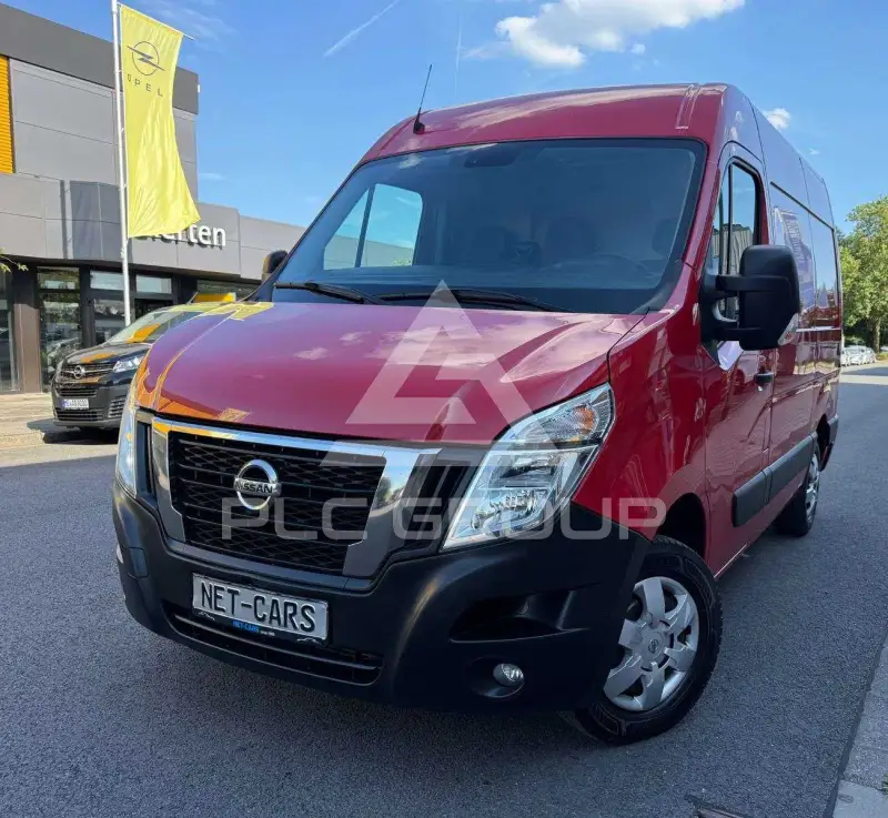 2020 Nissan NV 400