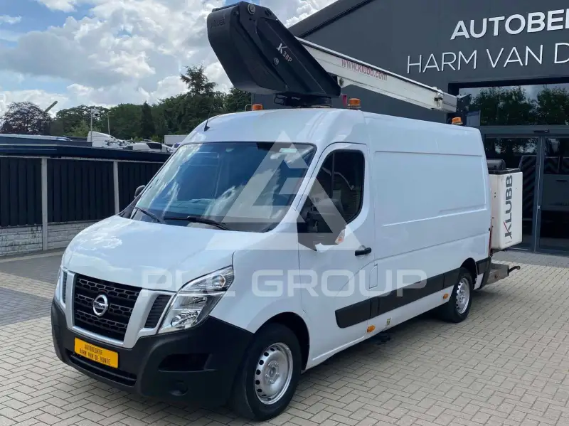 2020 Nissan NV 400