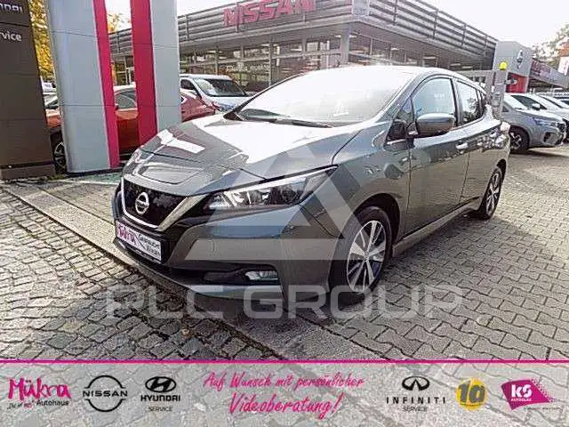 2020 Nissan LEAF
