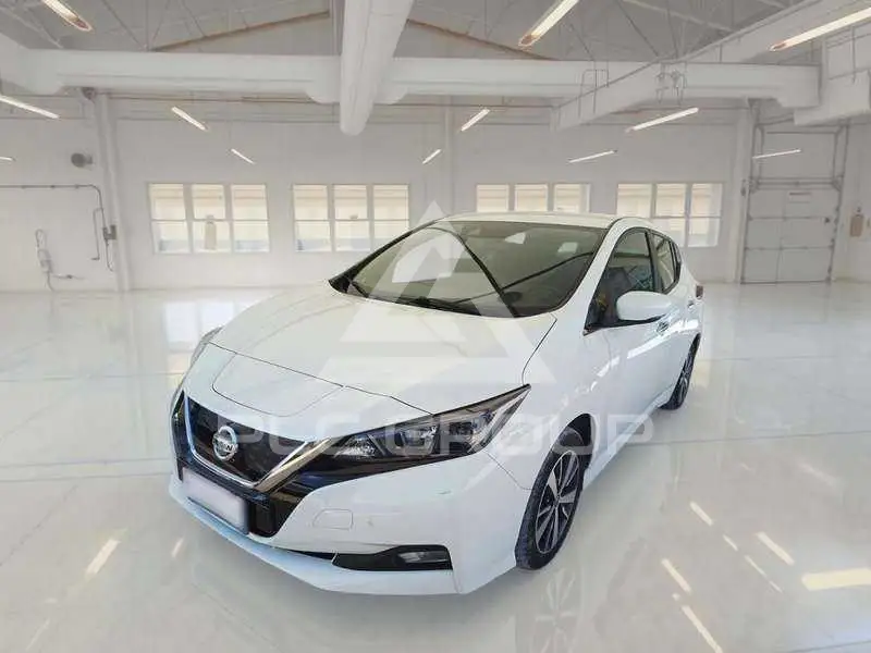 2020 Nissan LEAF
