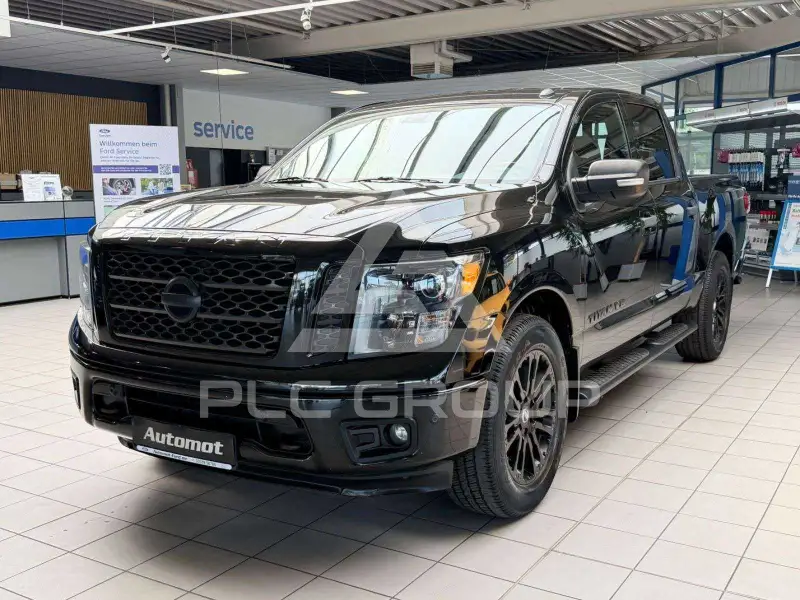 2020 Nissan TITAN