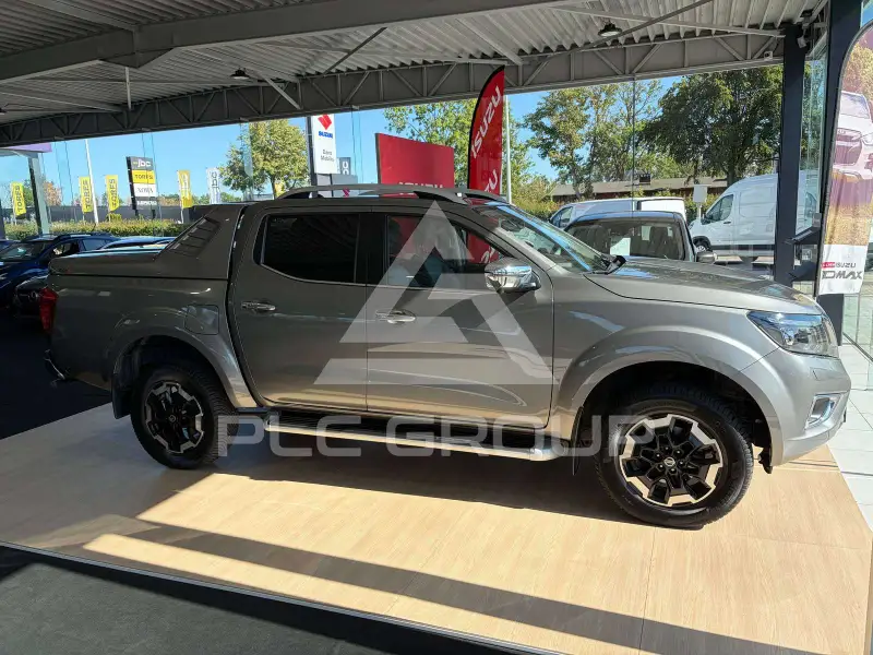 2020 Nissan Navara