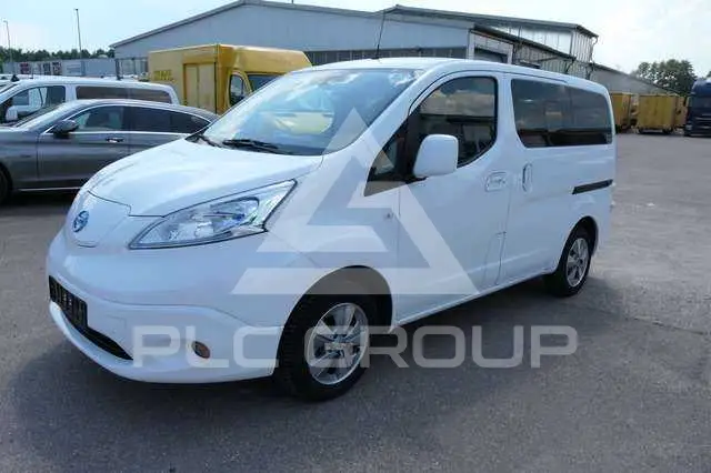 2020 Nissan NV 200