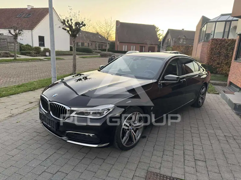 2020 BMW 740