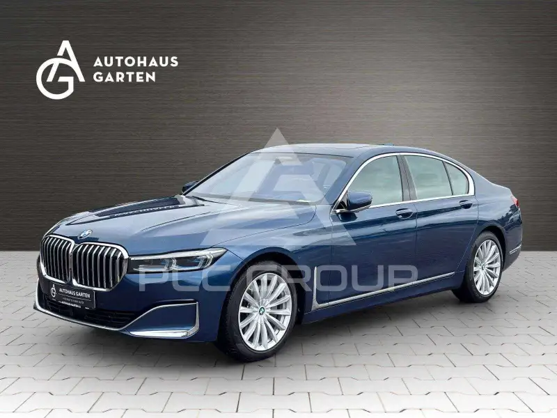 2020 BMW 740