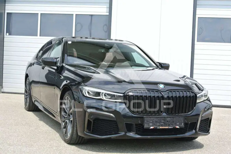2020 BMW 740