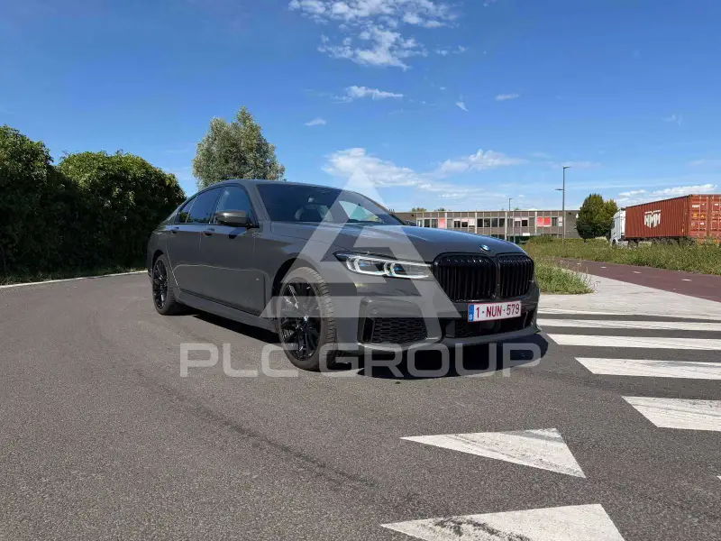 2020 BMW 750